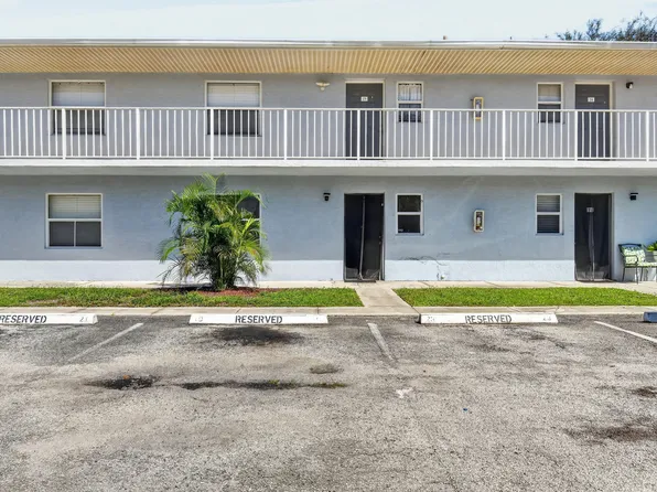 617 Ixoria Ave APT 23, Fort Pierce, FL 34982