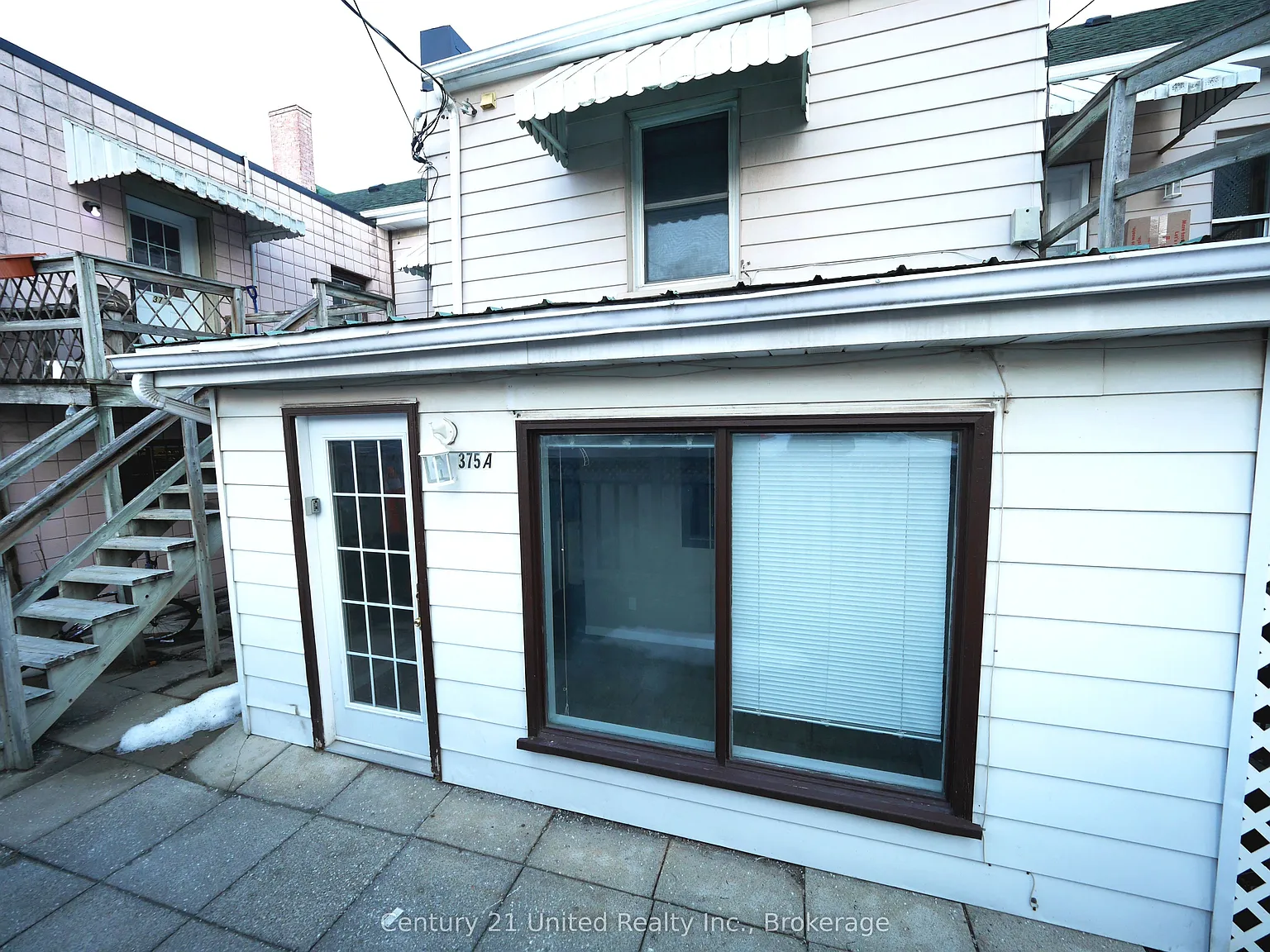 3 bed, $1,995 — Photo 3