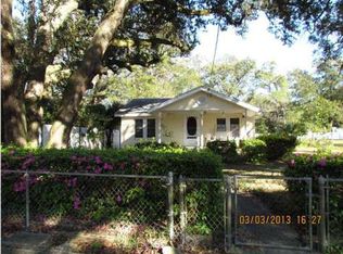 6 Walters Ct, Pensacola, FL 32505