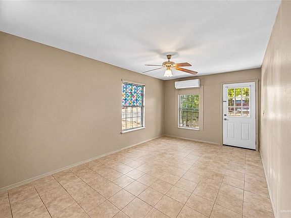 2nd image of 404 S 20th St