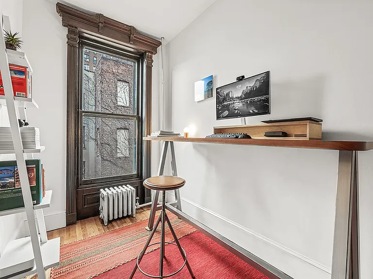 933 President St #2 — Photo 9
