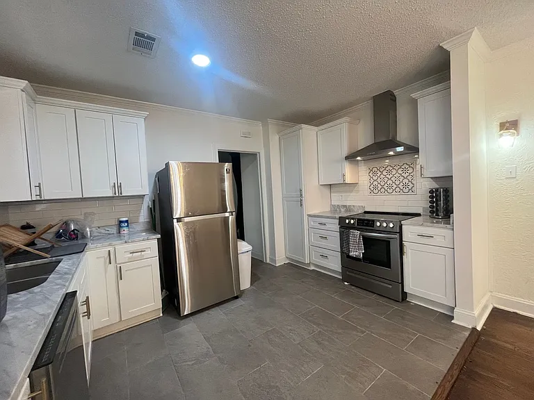 908 Maury St — Photo 18