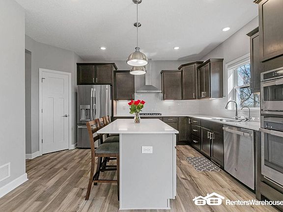 4th image of 1536 Edgebrook Ln