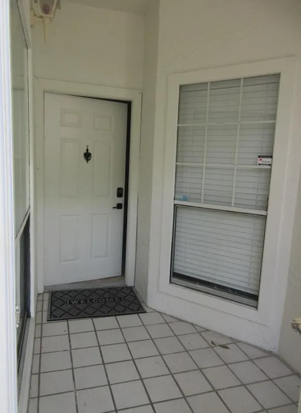 2 bed, 1163 sqft, $2,190 — Photo 2