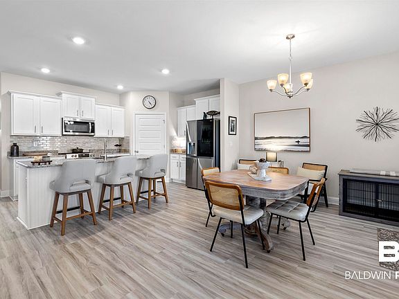 2nd image of 4134 Montague Dr