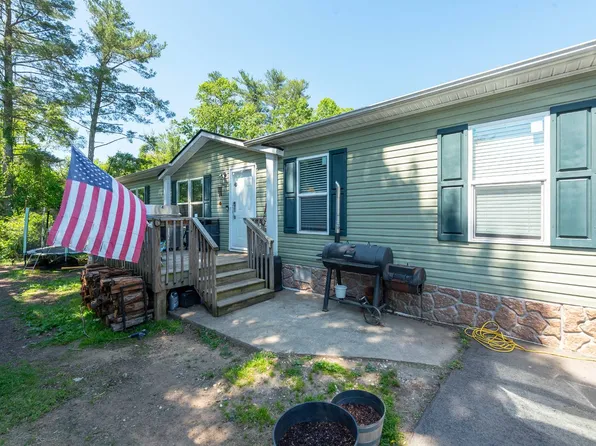 61 Avalon Dr, Arden, NC 28704