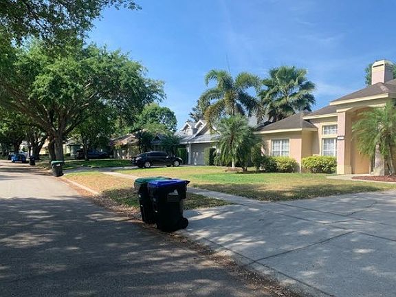 4th image of 10095 Brandon Cir
