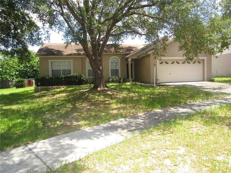 1st image of 921 Sandywood Dr