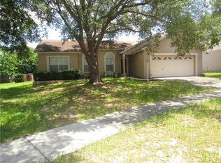 921 Sandywood Dr, Brandon, FL 33510