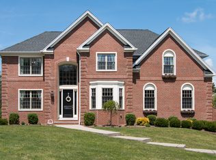 6 Beacon Hill Rd, Florham Park, NJ 07932