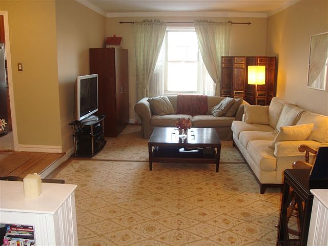 1st image of 7635 113th St APT 4D