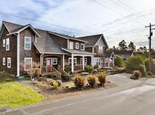 174 4th St S, Manzanita, OR 97130