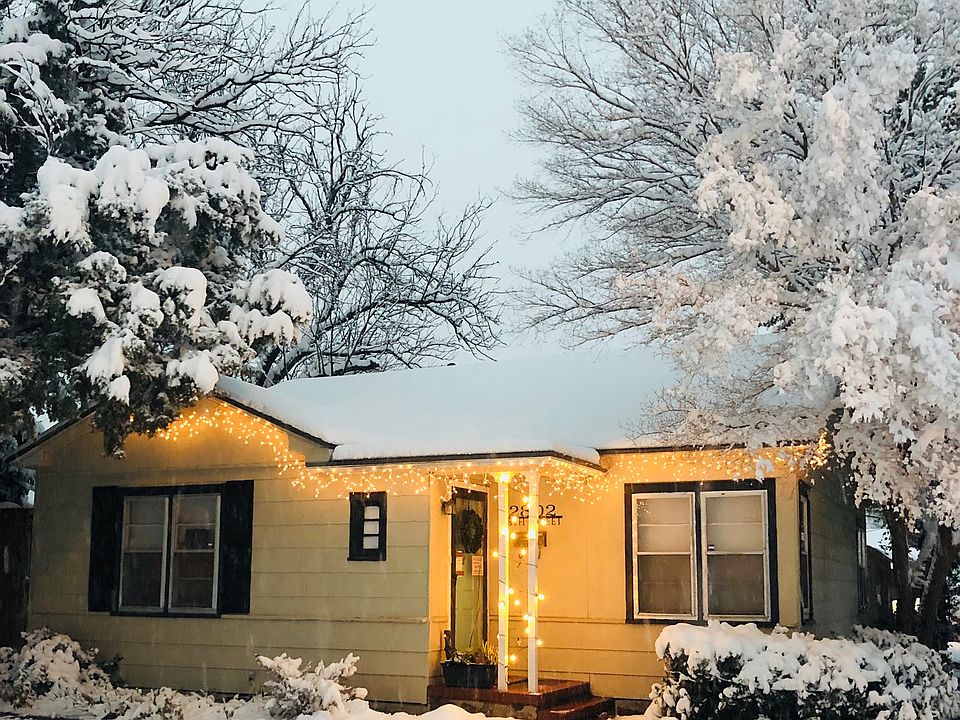 Quaint 2 bedroom, 1 new bath