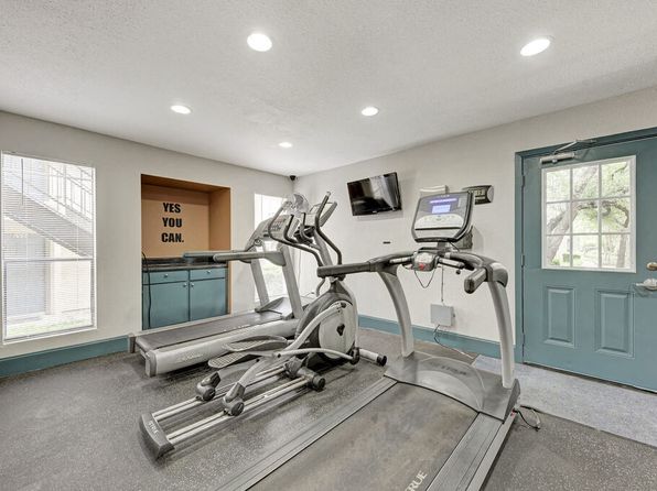 1044 Camino La Costa APT 2081