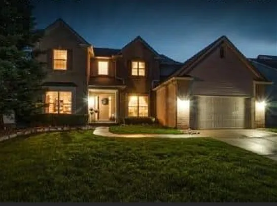 Winterset Cir — Photo 1