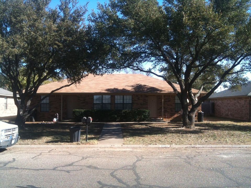 2nd image of 706 McAnear St