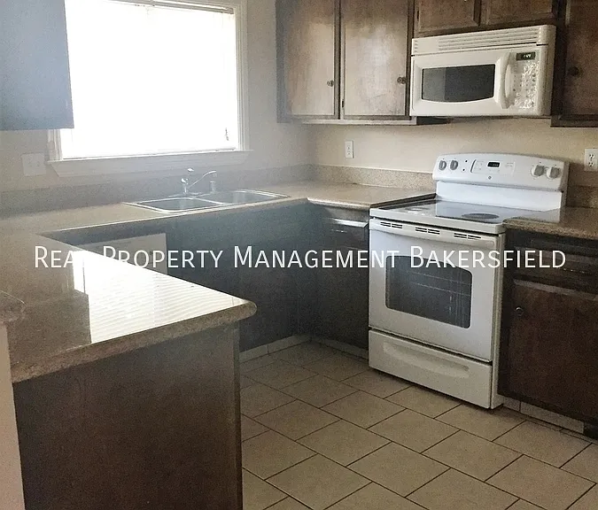 4516 Maybrook Ave #C — Photo 7
