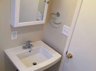 1622 Pomeroy Ave APT B, Santa Clara, CA 95051