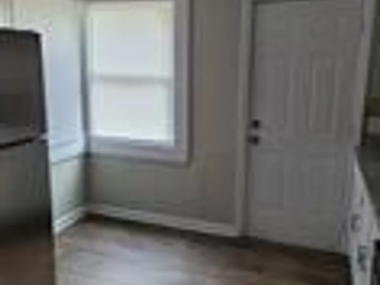 334 S Bull St — Photo 6