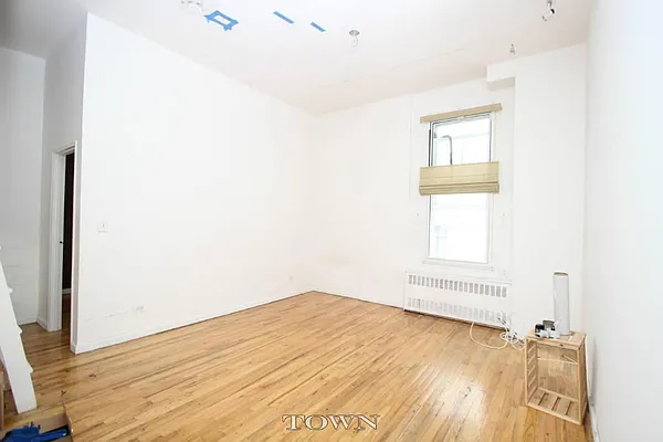 Rented by Town Residential | media 14