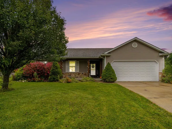 51938 Fawn Meadow Dr, Elkhart, IN 46514