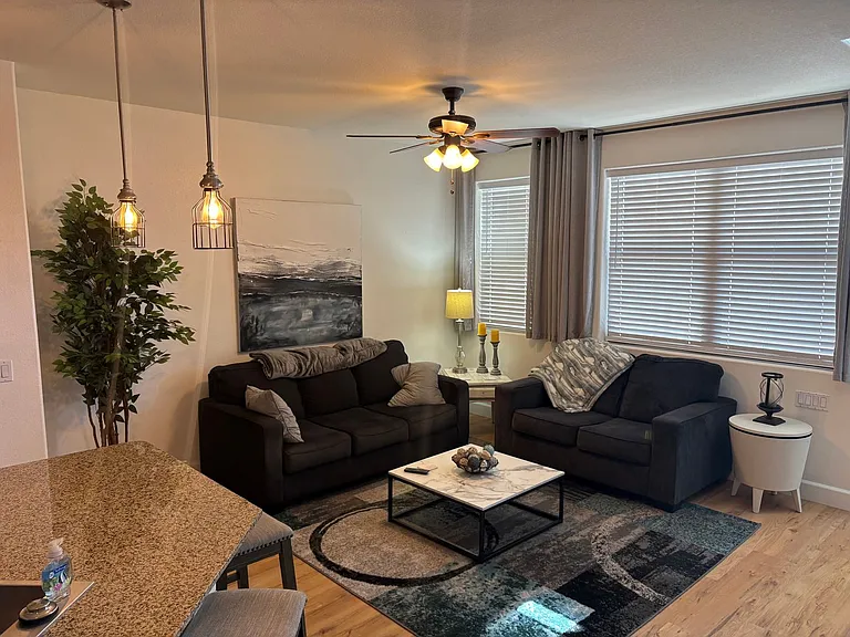 123 N Washington St #27 — Photo 5