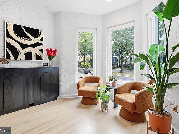 4th image of 55 Rhode Island Ave NW APT 1