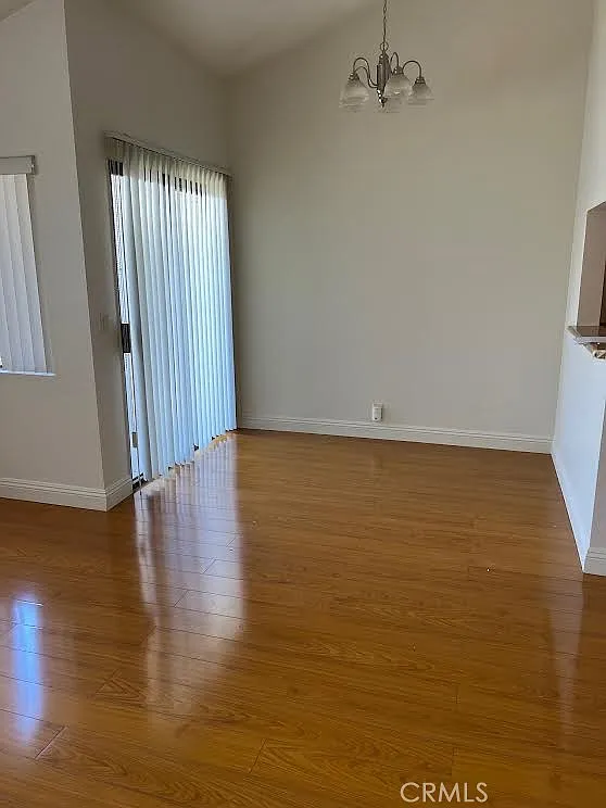 2 bed, 850 sqft, $2,950 — Photo 2