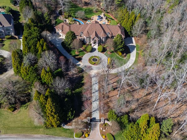 2421 Acanthus Dr, Wake Forest, NC 27587