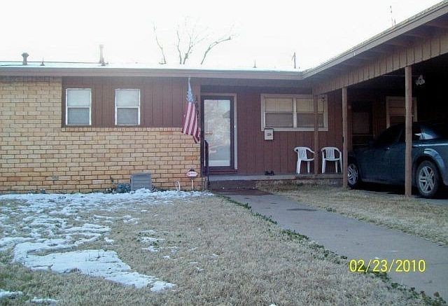 1st image of 1405 Rosewood Ave