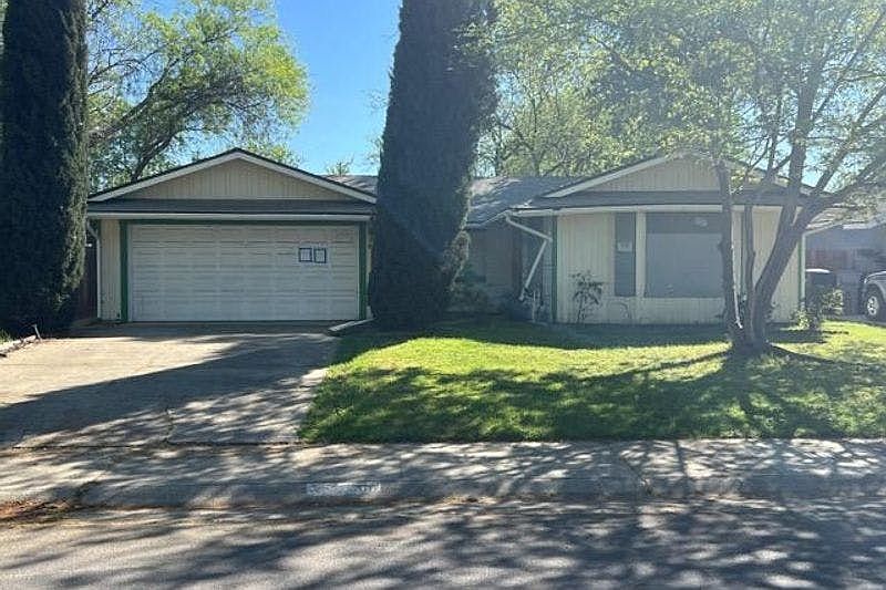 1st image of 7600 Tierra Wood Way