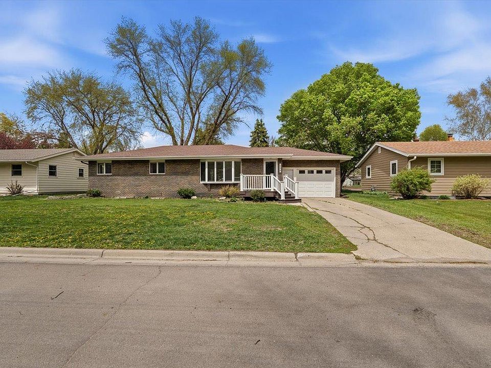 1st image of 248 Wegener Dr