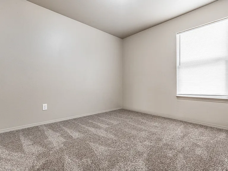 3602 Janus Cir — Photo 11