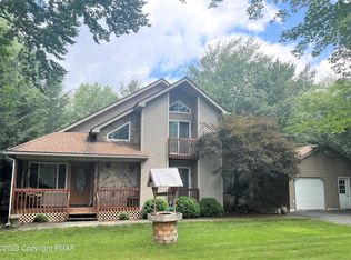 416 Alter Ave, Pocono Summit, PA 18346