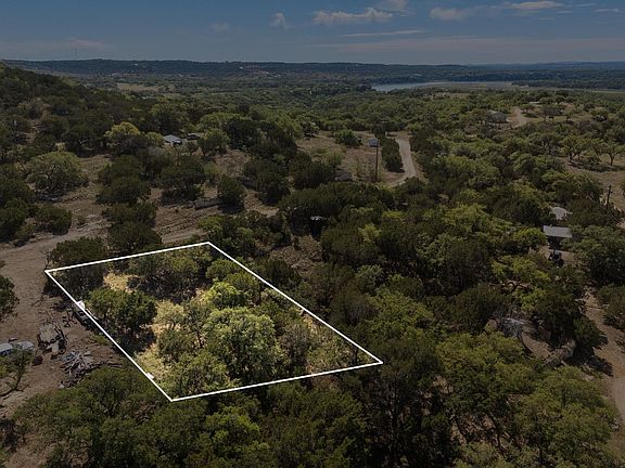 2nd image of 28809 Rim Rock Rd