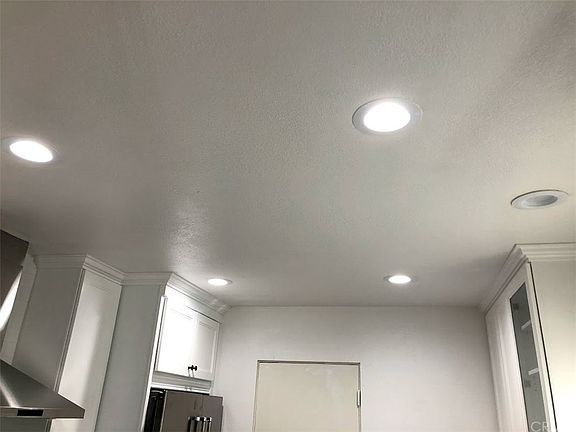 4th image of 738 Vinemead Dr