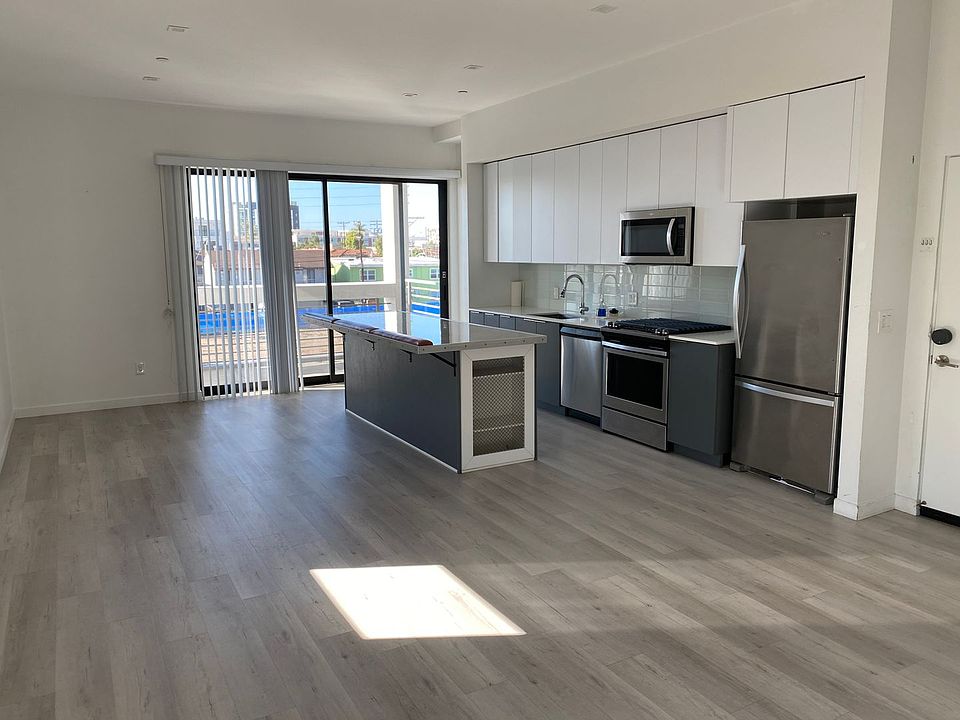 1st image of 3767 Bancroft St APT 10