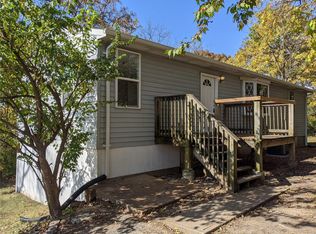 2853 Meadowlark Ave, Saint Louis, MO 63136