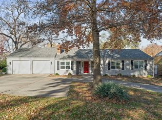 6404 W 83rd St, Overland Park, KS 66204