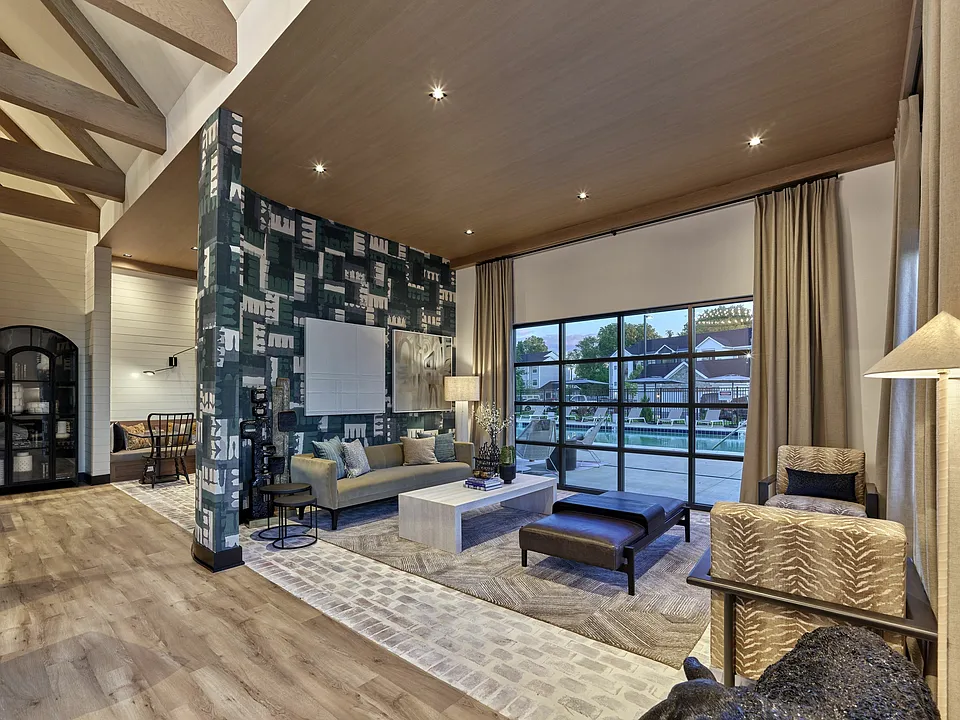 East Clubroom 2