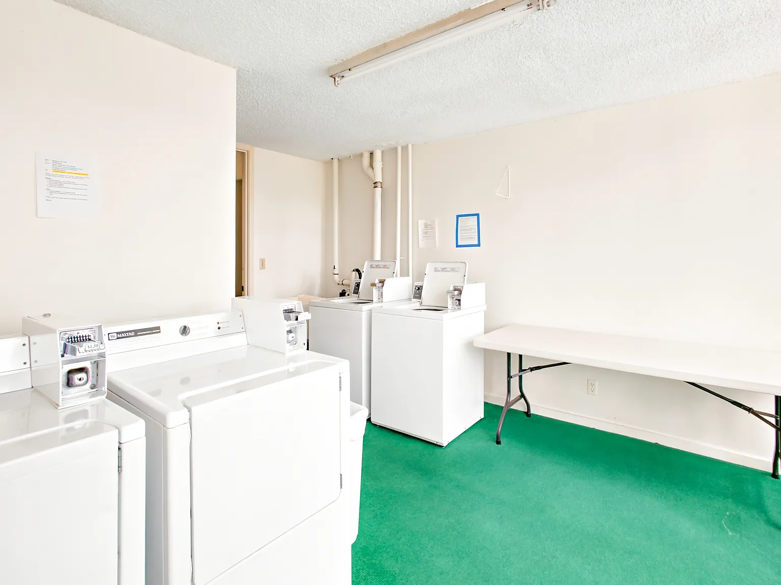 Clark - Wilikina Dr c304 - 1 — Photo 2