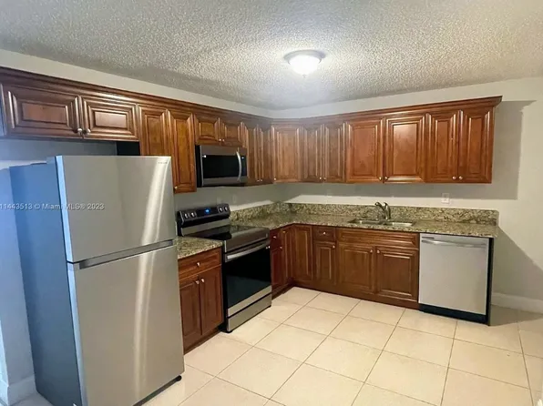 2751 NW 58th Ter Building 2751, Fort Lauderdale, FL 33313