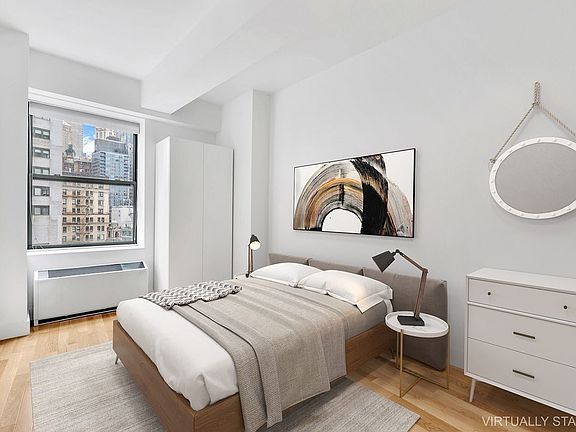 4th image of 99 John St APT 1511