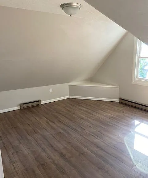 33 Roberts St #3 — Photo 7