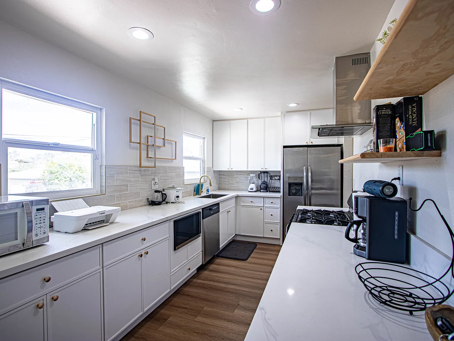 4 bed, 2019 sqft, $1,300 — Photo 4