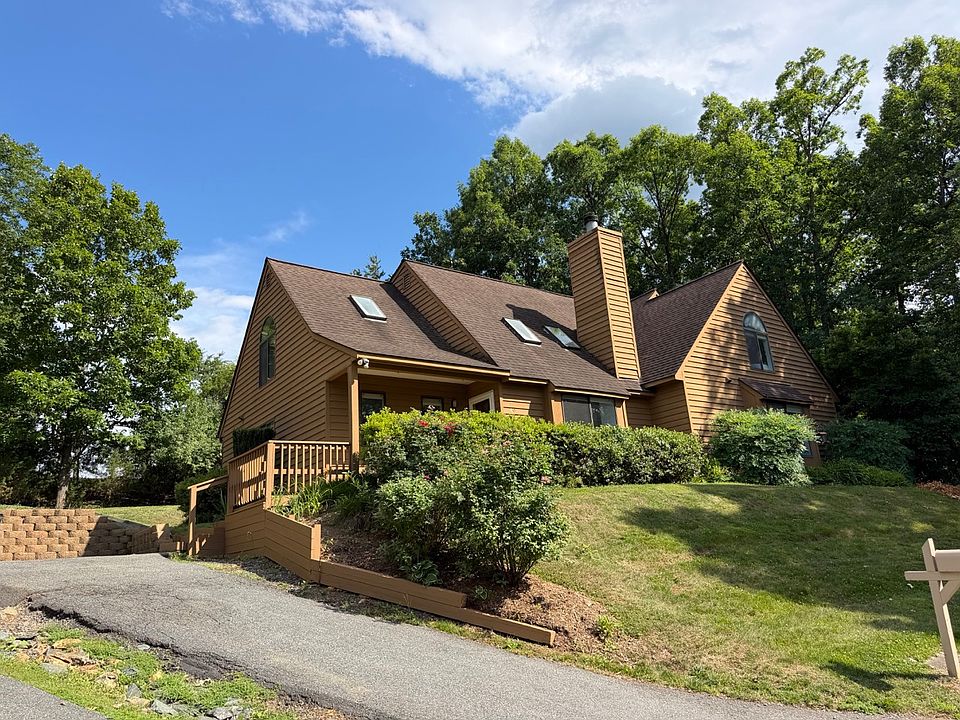 1st image of 49 Creekside Cir