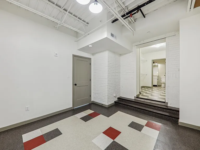 608 Loughborough Ave — Photo 30