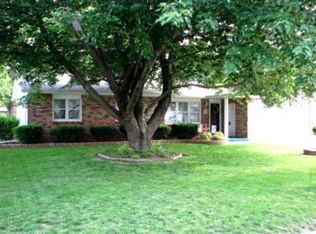 1907 Eastbrook Cir, Moberly, MO 65270