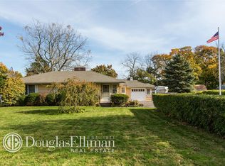 263 Bayport Ave, Bayport, NY
