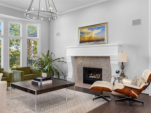 5th image of 3708 W 153rd St
